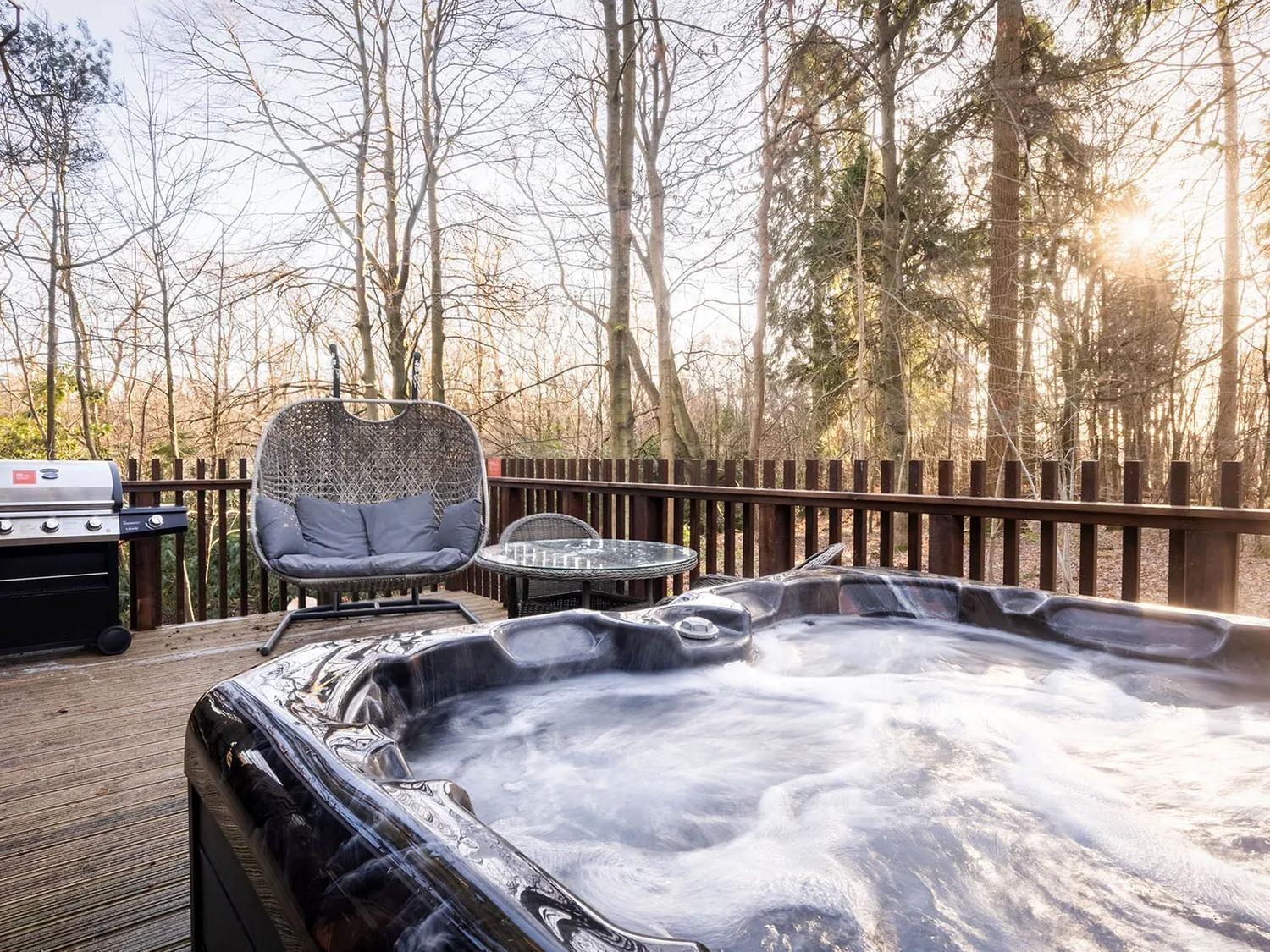 Delamere Forest Cabins - Forest Holidays Mouldsworth Εξωτερικό φωτογραφία